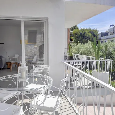 The Luxor By Hello Homes *