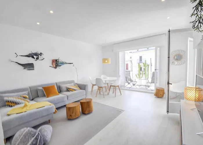 The Luxor By Hello Homes דירה