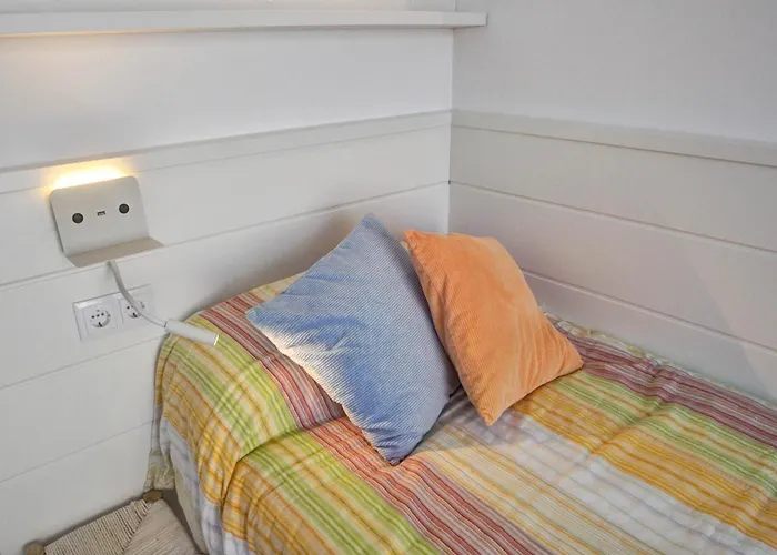 The Luxor By Hello Homes * סיטגס