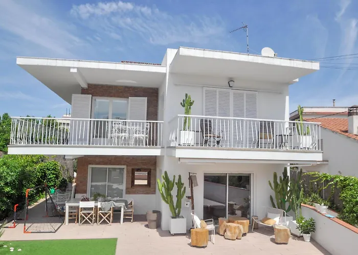 דירה The Luxor By Hello Homes *